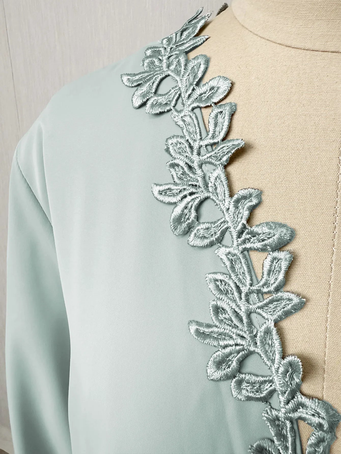 Dubai Embroidered Abaya