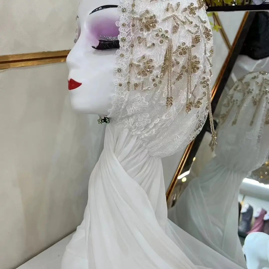 Tassel Elegance Veil